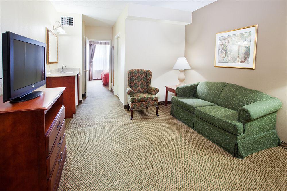 Holiday Inn Express & Suites Atlanta Ne- Duluth By Ihg Eksteriør billede